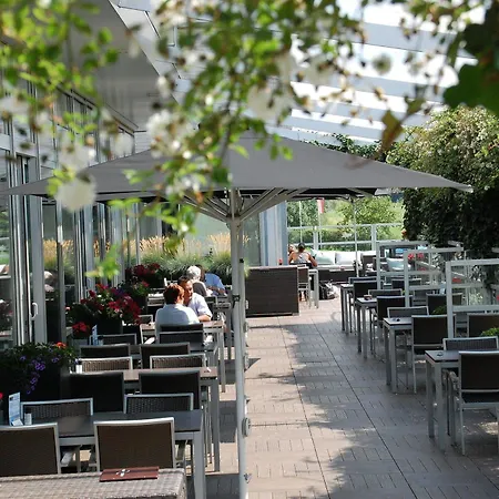 Hotel Der Valk Ara 4*