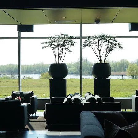 Hotel Der Valk Ara