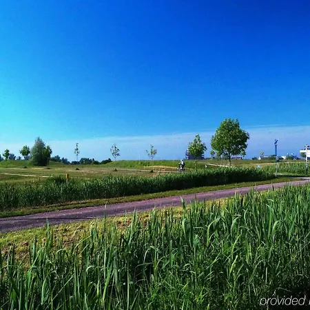 Der Valk Htl Ara 酒店