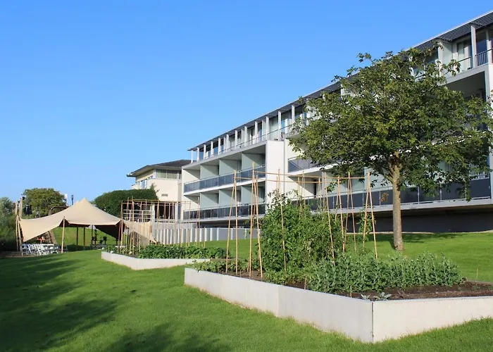 Hotel Der Valk Htl Ara