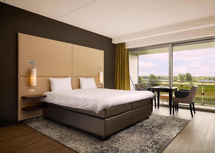 Hotel Der Valk Htl Ara