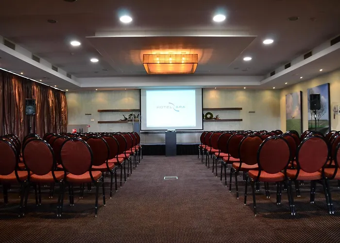 Hotel Der Valk Htl Ara